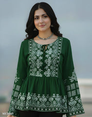Demanding Beutiful Printed Top