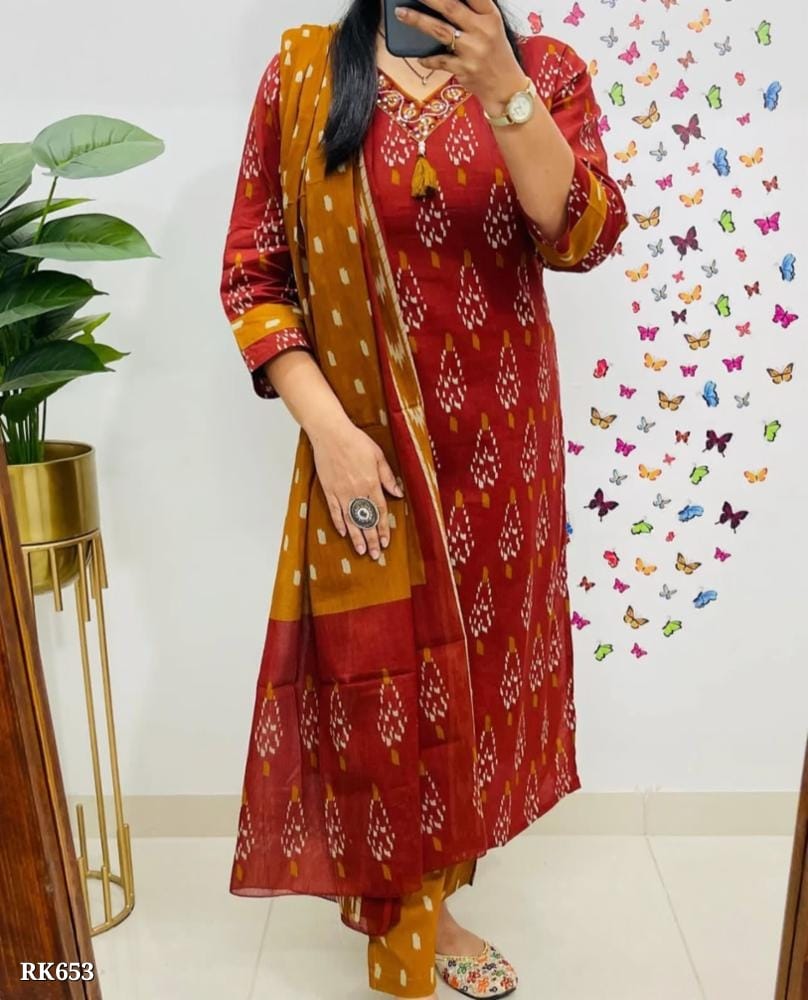 New straight  kurta 3 pcs set with new style in machin print