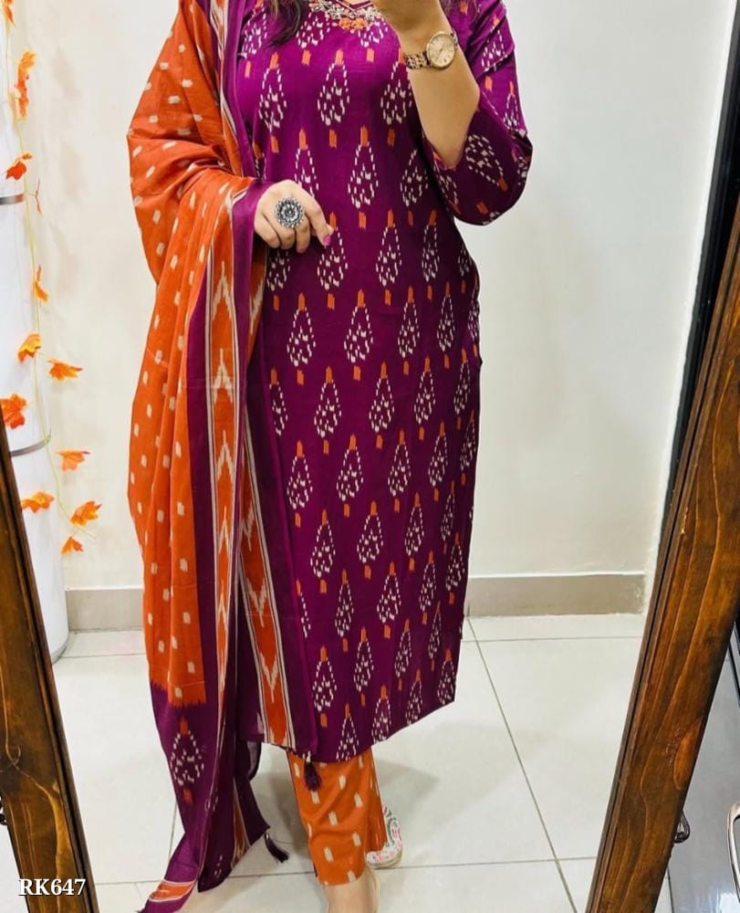 New straight  kurta 3 pcs set with new style in machin print
