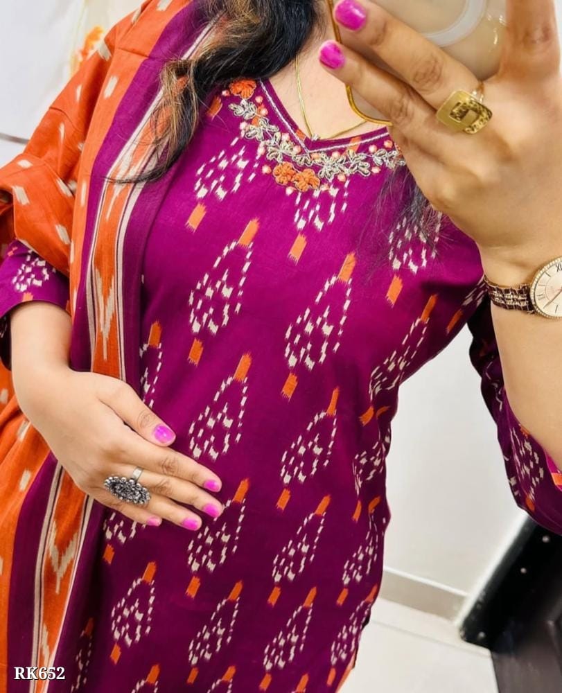 New straight  kurta 3 pcs set with new style in machin print