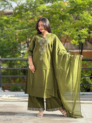 New anarkali kurta set with Cotton Pant & Malmal Dupatta with tier pattern...