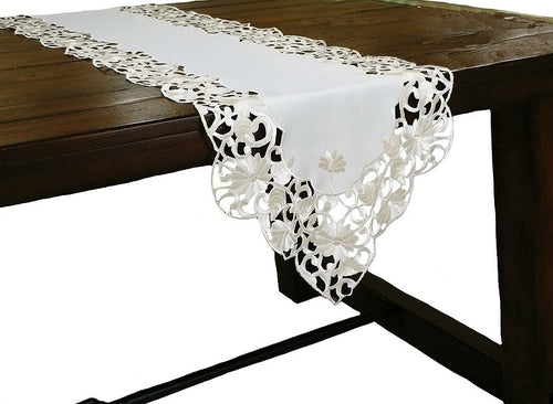 Daisy Table Runner