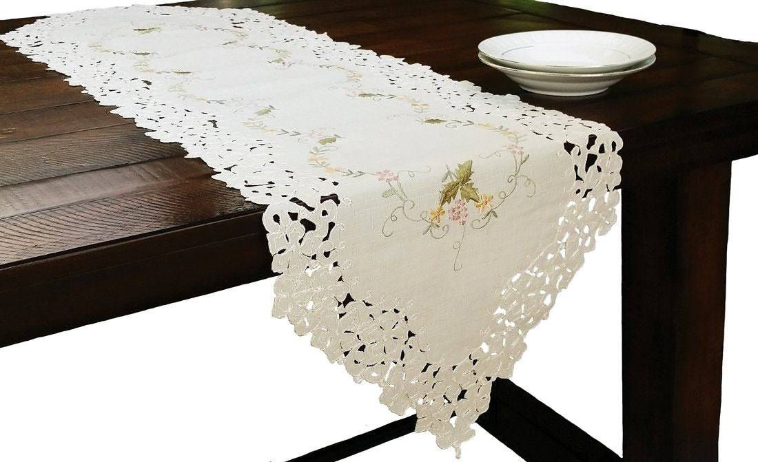 Bordeaux Floral Vine Table Runner