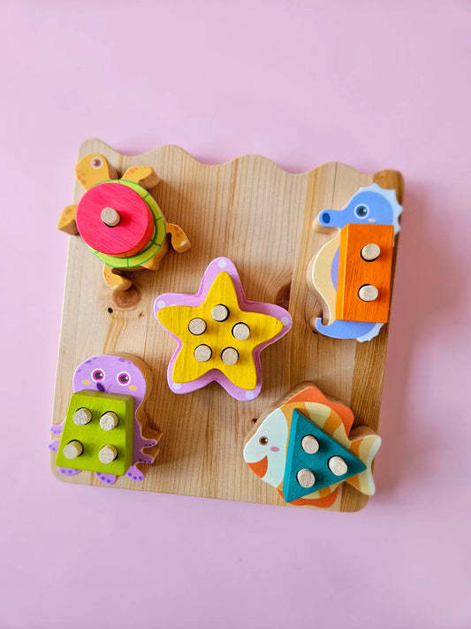 QToys Australia (USA) Sea Animal Shape Puzzle